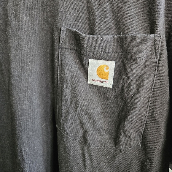 CARHART Sz. LARGE BLACK SHORT SLEEVE WITH POCKET LOOSE FIT - Picture 2 of 3